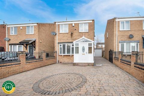 Aldcliffe Crescent, Doncaster 3 bed detached house for sale