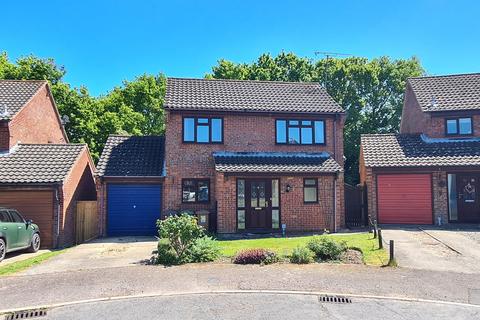Valley Gardens, North Walsham 4 bed detached house for sale