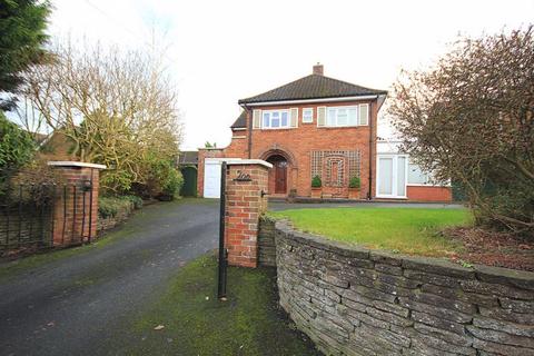 Alkington Road, Whitchurch 3 bed detached house for sale