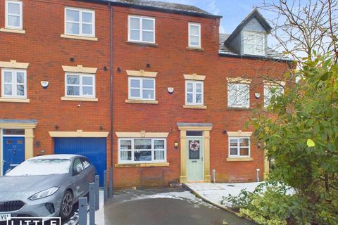 Harworth Road, Saint Helens, WA9 4 bed townhouse for sale