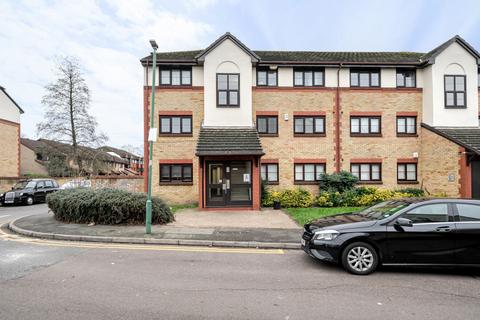 Foxglove Way, Wallington 1 bed apartment for sale