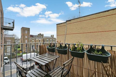 Dalston Lane, Hackney, E8 1 bed flat for sale