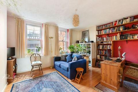 Valette Street, Hackney, E9 2 bed flat for sale