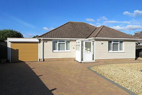 Heathy Close 3 bed detached bungalow for sale