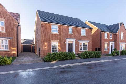 Derwent Road, Pickering 4 bed detached house for sale