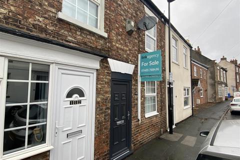 Hailgate, Howden 2 bed cottage for sale