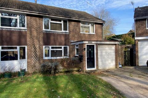 Heath Road, Hammer, Haslemere 3 bed semi