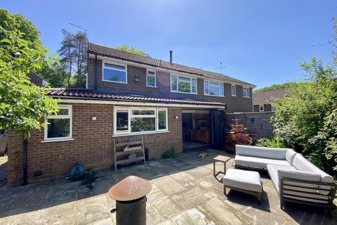 Heath Road, Hammer, Haslemere 3 bed semi
