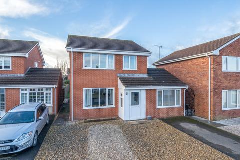 Leominster HR6 4 bed detached house for sale