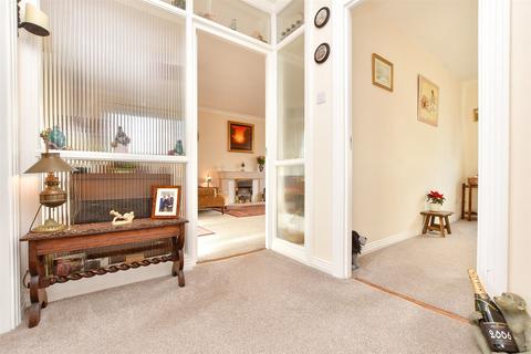 Linkfield Lane, Redhill, Surrey 2 bed apartment for sale