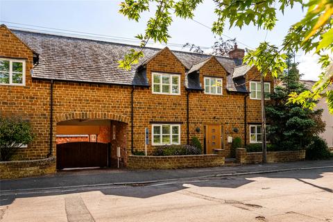 School Road, Spratton, Northampton... 4 bed house for sale