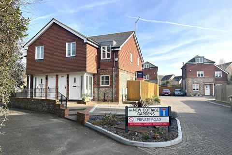 New Cottage Gardens, Wick, Littlehampton 3 bed semi