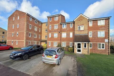 Pioneer Way, Watford, WD18 Studio for sale