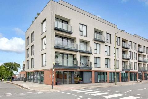 Finchley Road, London, NW11 1 bed apartment for sale