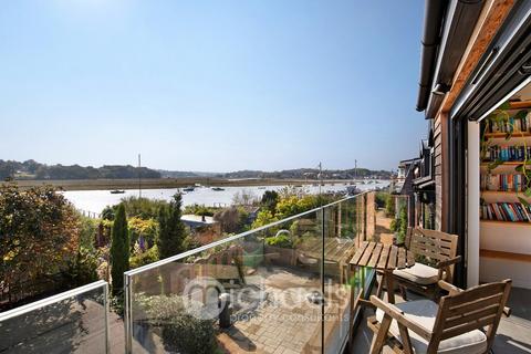 The Folly, Wivenhoe, Colchester, CO7 4 bed townhouse for sale