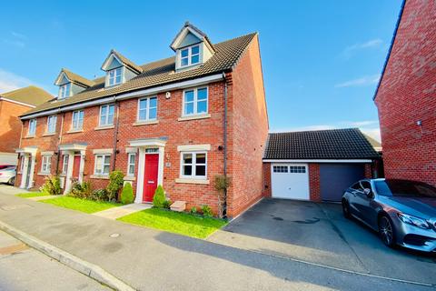 Aldfield Green, Hamilton, LE5 4 bed townhouse for sale