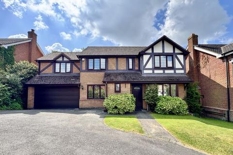 Millbrook Drive, Shenstone.... 5 bed detached house for sale