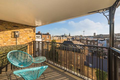 Colville Terrace, Notting Hill, London 1 bed flat for sale