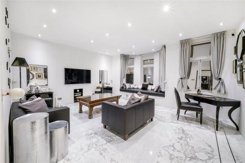 Elgin Mansions, Elgin Avenue, London, W9 2 bed apartment for sale