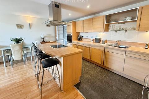 Brecon House, Gunwharf Quays, Portsmouth 2 bed apartment for sale
