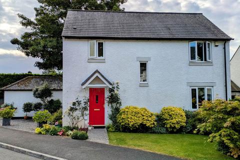 Miners Close, Newton Abbot TQ13 3 bed detached house for sale