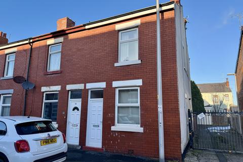 Drummond Avenue, Blackpool FY3 2 bed end of terrace house for sale