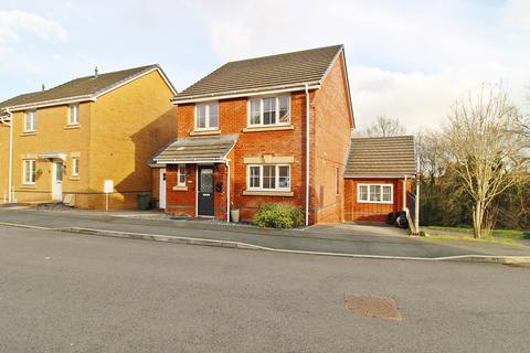 Llanharry, Pontyclun CF72 3 bed detached house for sale