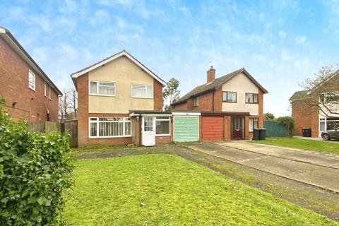St. Peters Close, Henley, Ipswich... 3 bed detached house for sale