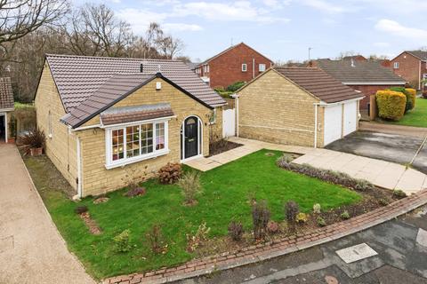 Oakdene Gardens, Alwoodley, Leeds, LS17 3 bed bungalow for sale