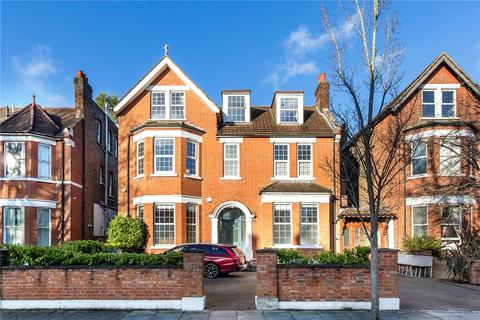 Woodville Gardens, London, W5 2 bed apartment for sale