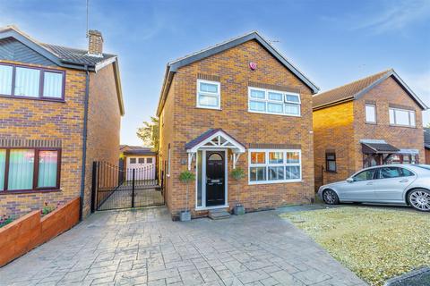 Iona Drive, Trowell Park 3 bed detached house for sale