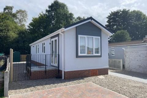 Scunthorpe, Lincolnshire, DN17 2 bed park home for sale