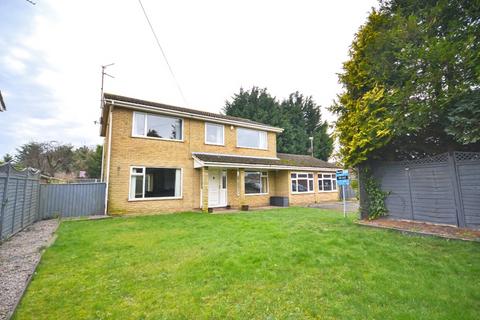 St Marys Close, Spalding PE12 5 bed detached house for sale