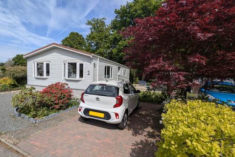 Whitehill Park, Bordon GU35 2 bed park home for sale