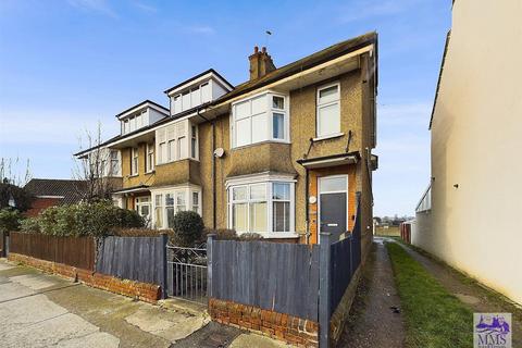 Northfleet, Gravesend 1 bed ground floor flat for sale