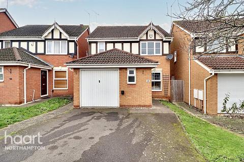 Leah Bank, Northampton 3 bed detached house for sale