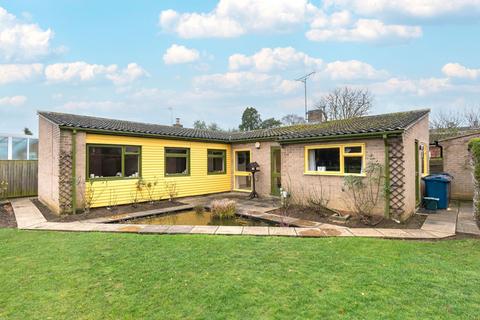 Foxton Close, Oxford, OX2 2 bed detached bungalow for sale