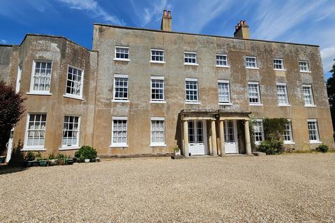 Old Bath Road, Newbury RG14 2 bed flat for sale