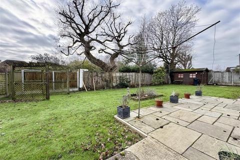 Steam Mill Road, Manningtree CO11 3 bed detached bungalow for sale