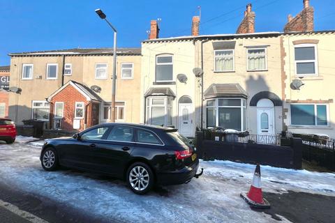 Shaw Lane, Barnsley, S70 6EH 2 bed terraced house for sale