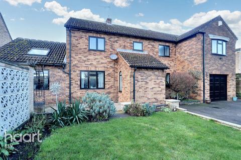 Potters Lane, Ely 5 bed detached house for sale