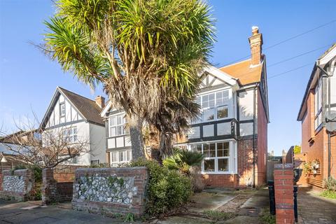 Rowlands Road, Worthing 4 bed semi