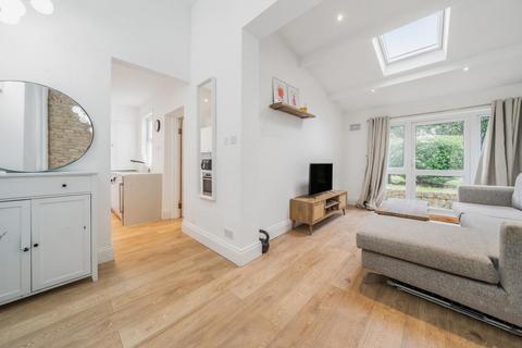 Ritherdon Road, Balham 1 bed flat for sale