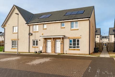 12 Lochiel Crossway, Burdiehouse... 3 bed end of terrace house for sale