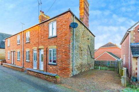 East Street, Stanwick NN9 2 bed terraced house for sale