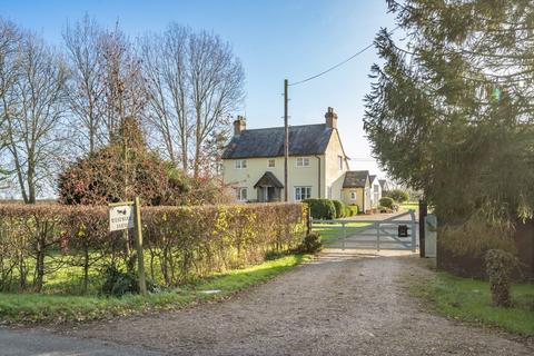 Morley St. Botolph 4 bed detached house for sale