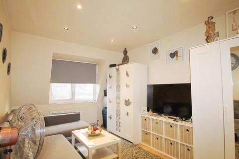 College Road, Harrow 1 bed apartment for sale