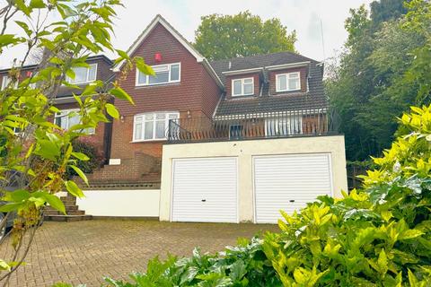 Hillview Road, Rayleigh 5 bed detached house for sale