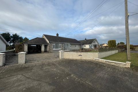 Beulah, Newcastle Emlyn, SA38 3 bed bungalow for sale