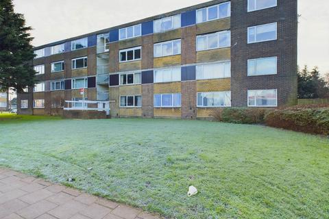 Winchester House, Aylesbury HP21 2 bed maisonette for sale